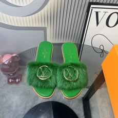 Louis Vuitton Slippers